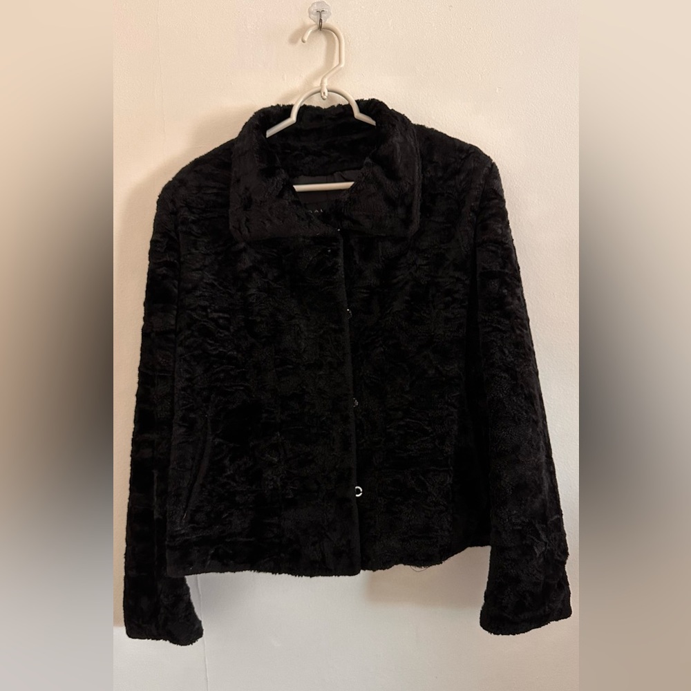 women Vintage black fur coat / Jacket gallery